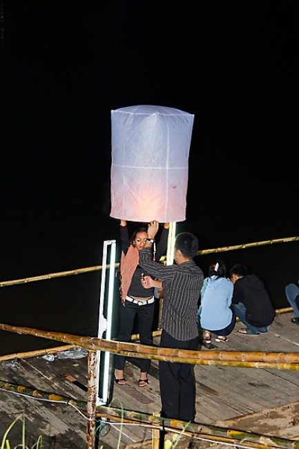 Chiang Rai-Loi Kratong-014
